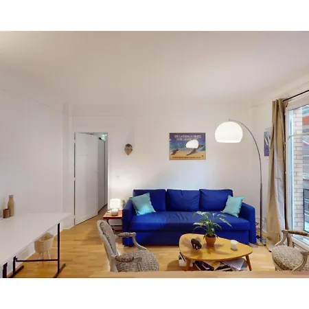 Apartment Joivy Welcoming 1-bed Flat Near Champ De Mars *